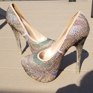 Shi by JOURNEYS stilettos